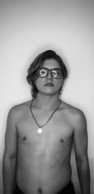 Model - Johan Sebastian cm Bisexual