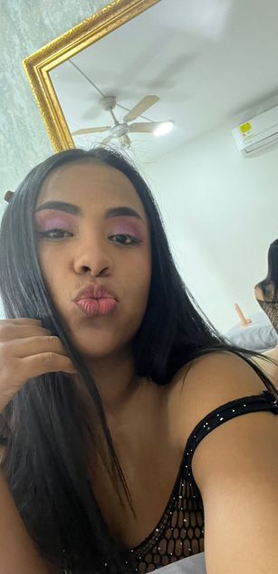 Model - SofiaStorm JOI