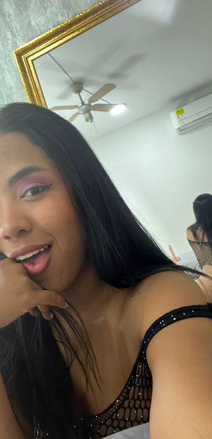 Model - SofiaStorm JOI