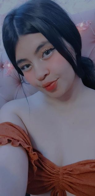 Model - Afrodita squirt