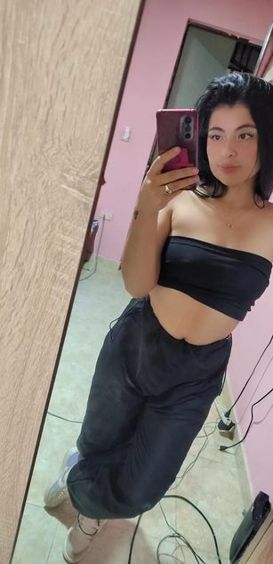 Model - Afrodita squirt