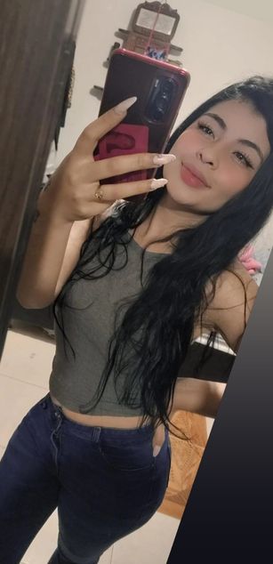 Model - Afrodita squirt