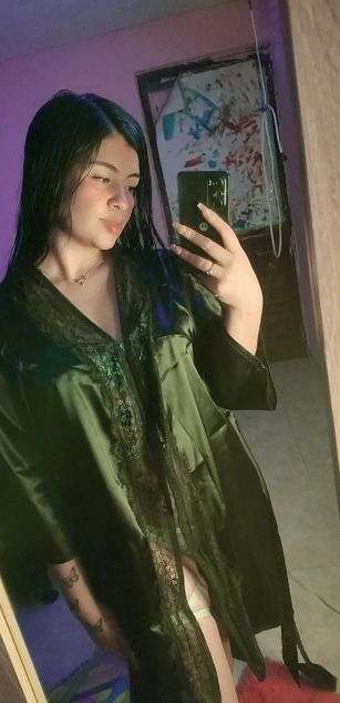 Model - Afrodita squirt