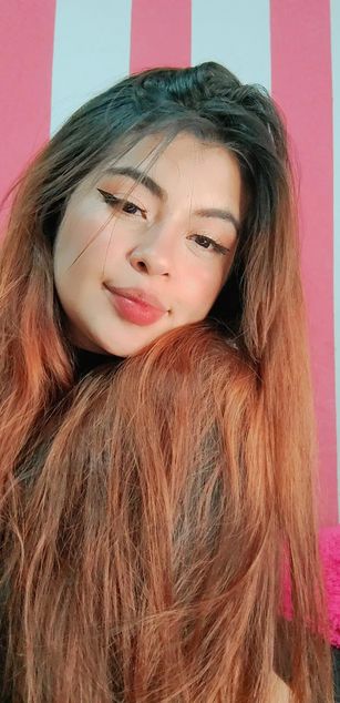 Model - Afrodita squirt