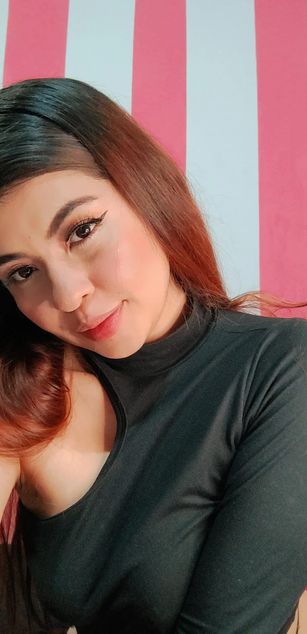 Model - Afrodita squirt