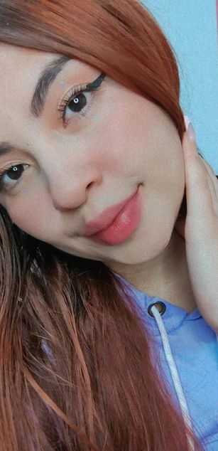 Model - Afrodita squirt