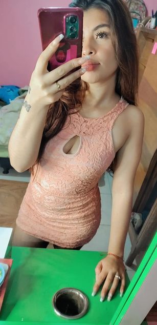 Model - Afrodita squirt