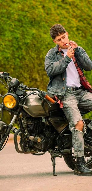 Model - Antonello Vanucci blowjob