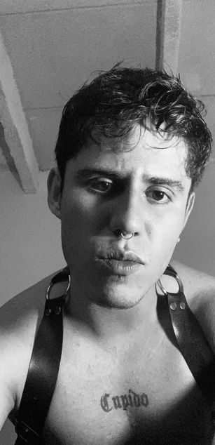 Model - Antonello Vanucci blowjob