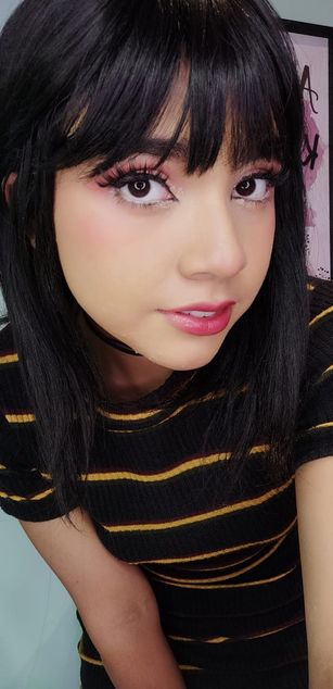 Model - Bella Sky JOI