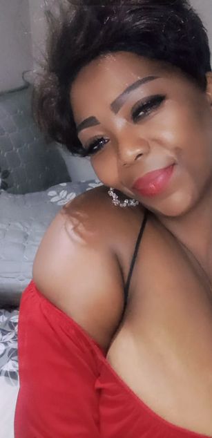 Model - SexyBustyWendy bigboobs