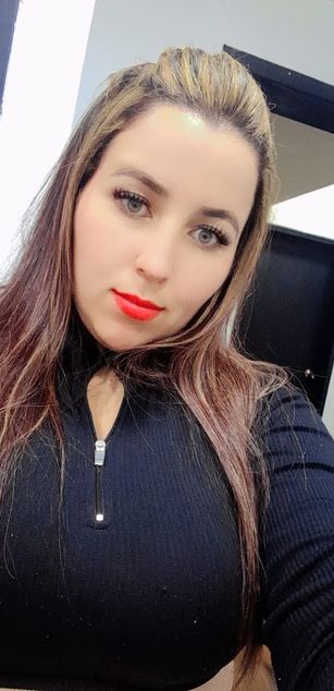 Model - Isabela Park curvy