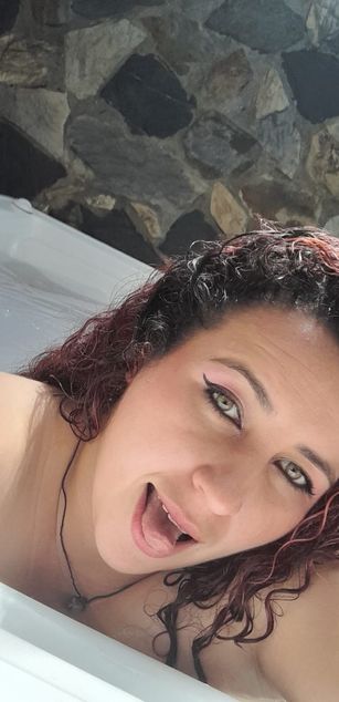 Model - Isabela Park curvy