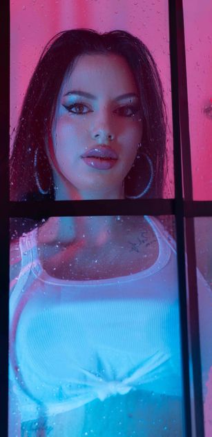 Model - CamilleOwnes blowjob