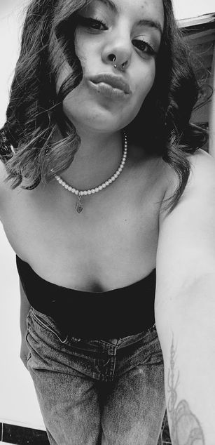 Model - Olivia dirty