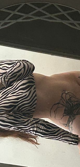 Model - rouse foster bigtits