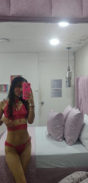 Model - Eimy Sanchez blowjob