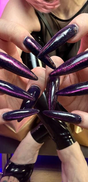 Model - CyberXGoddess femdom