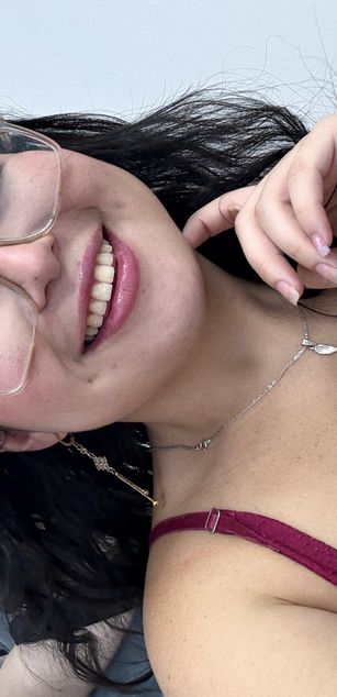 Model - Anahi Vega 18