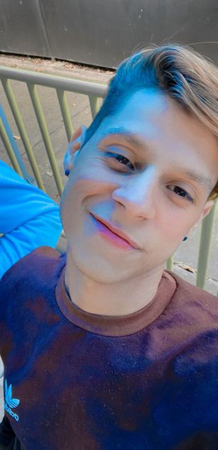 Model - LoganEvans ass