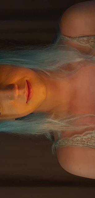 Model - TheTrixy roleplay