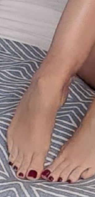 Model - WifeAlone heels