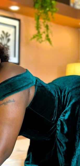 Model - Nany Moreno deepthroat