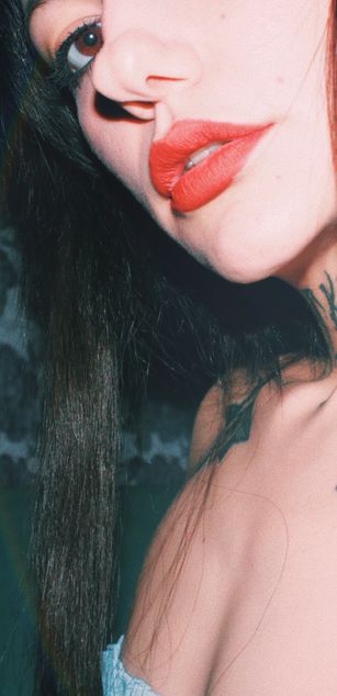 Model - Mistress Black Lilith feet