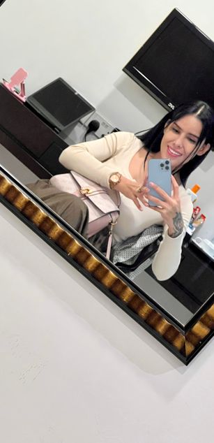 Model - MadocVentura striptease