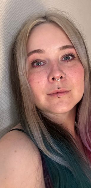 Model - MarlaShine blowjob