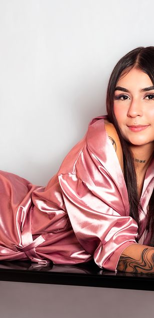 Model - Violet Blaze blowjob