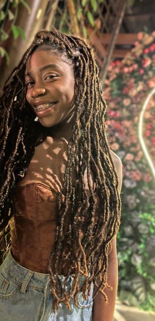 Model - Michelle Pose roleplay