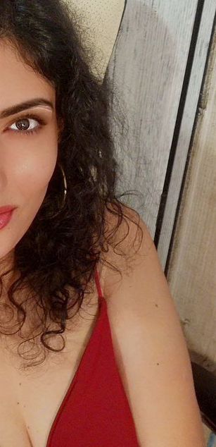 Model - AmyTS bigcock