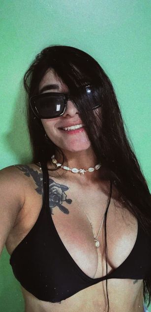 Model - Lexxiee Haze sexy