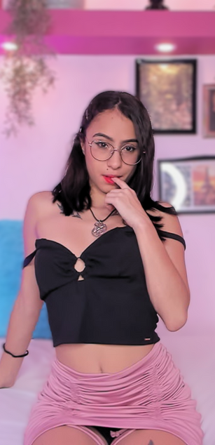 Model - Alana Martinez roleplay