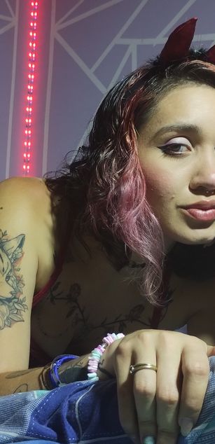 Model - Kisha Cute blowjob