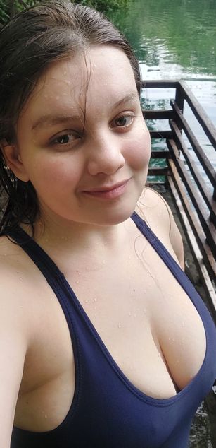 Model - Nina Baena deepthroat