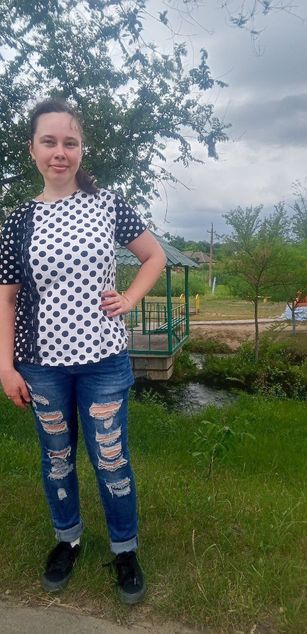 Model - Cora_Maro ass