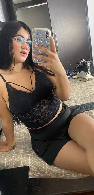 Model - Dulce_amg ass