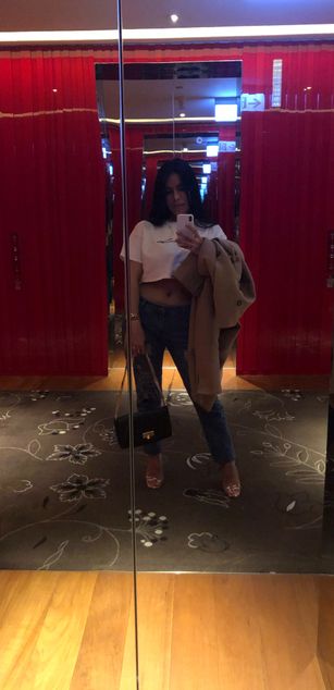 Model - MadocVentura striptease