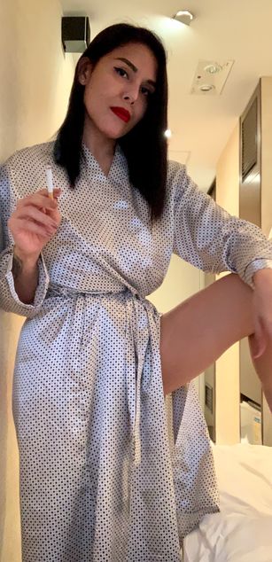 Model - MadocVentura striptease