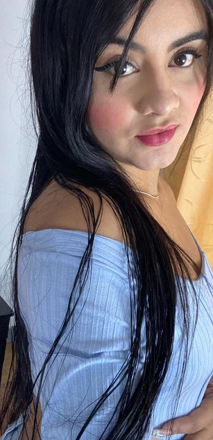 Model - Dulce_amg ass