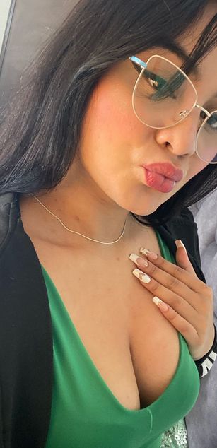 Model - Dulce_amg ass