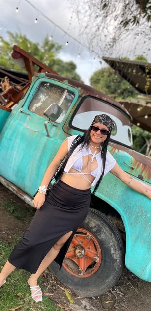 Model - Nicolle_Cherry traviesa