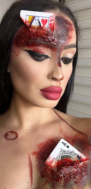 Model - VictoriaLane deepthroat