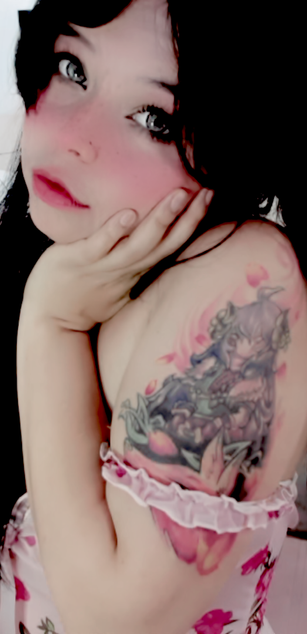 Model - ariakyubi petite