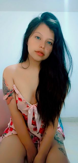 Model - ariakyubi petite