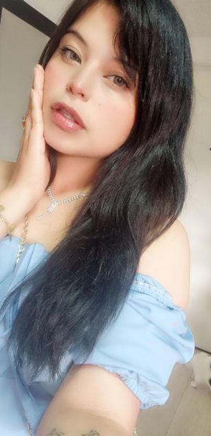 Model - ariakyubi petite