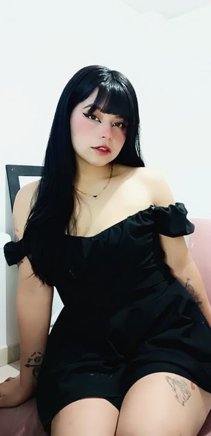 Model - ariakyubi petite