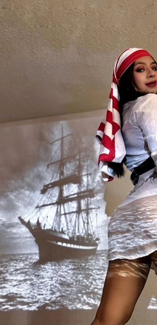 Model - Zoe Ferrer blowjob